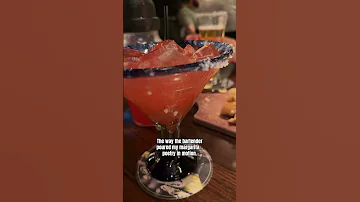 The Way The Bartender Poured My Margarita Poetry In Motion Illdrinktothat Margarita Drinks Fyp 