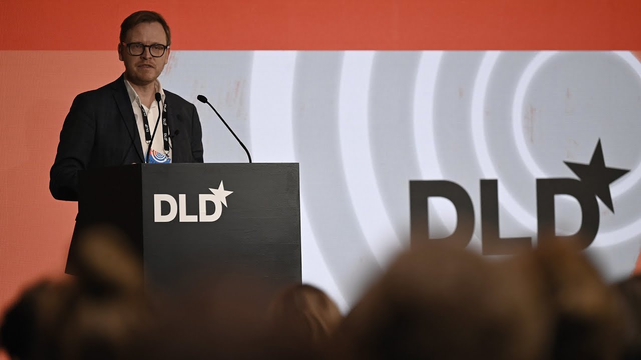 Новая этика искусственного интеллекта (Маркус Габриэль, Рене Шой) | ДЛД 24