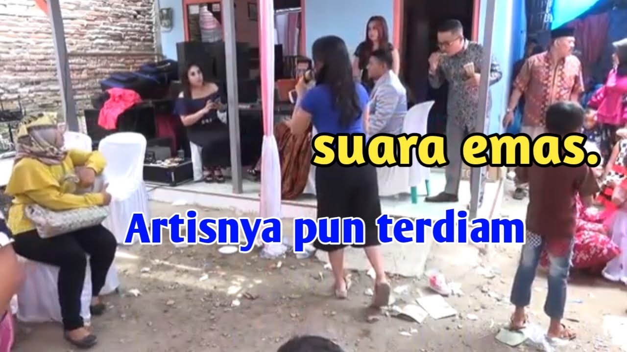 penyumbang lagu,tampilan sederhana bikin artisnya terdiam