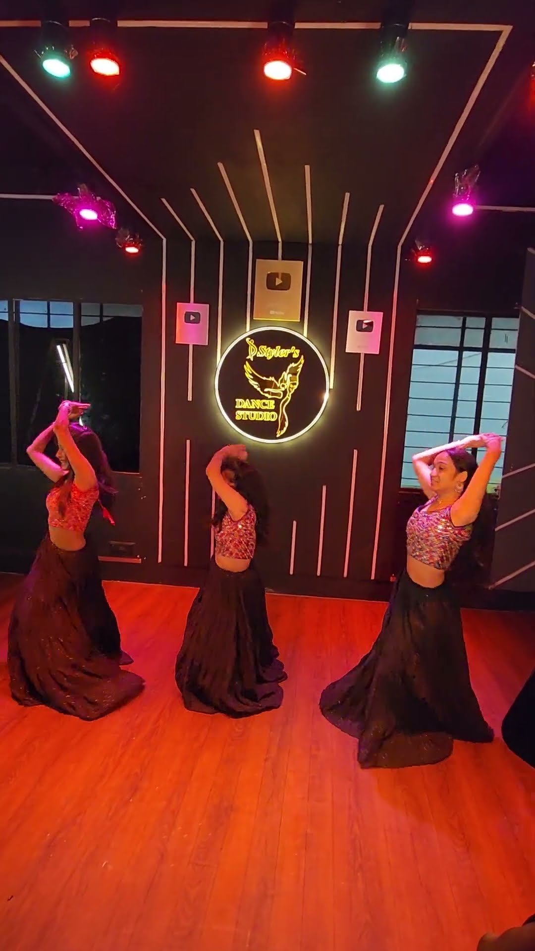 Namak Isaq Ka...#namakisskka #reels #dance#namak #bipasabasu #omkara#bollywood #bestbollywoodsong