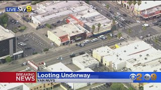 A group looted the super discount pharmacy in van nuys monday
afternoon.