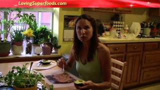 Video Thumbnail for How to Make Raw Nori Wraps / Sushi Rolls