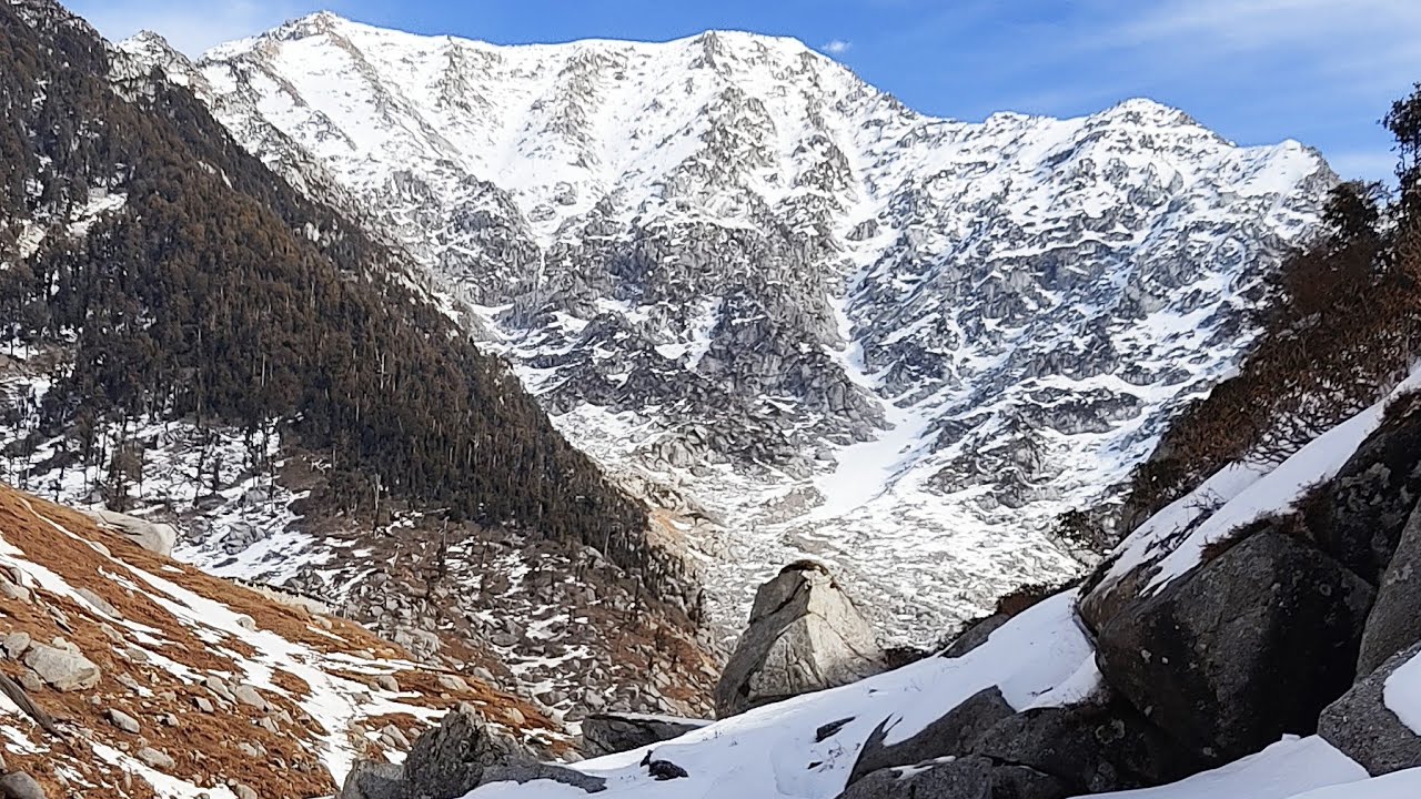 kareri trek to Minkiani pass/2021 height of 4,343 meters.