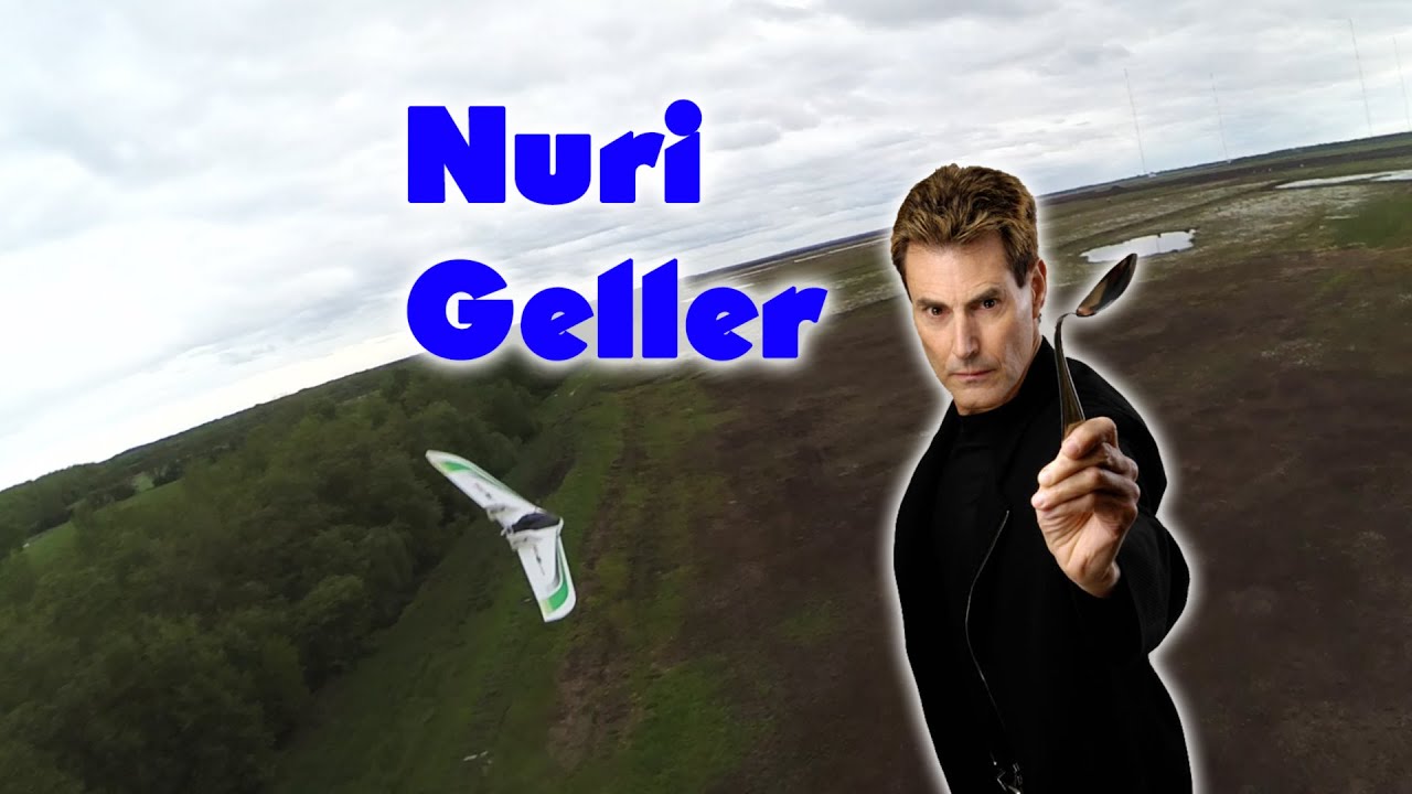 KloPPoKoPPter - Air to air with a QAV210 and a flying wing