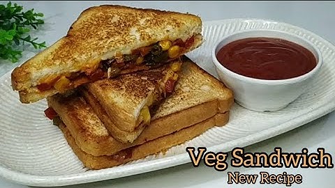 Veg Cheese Sandwich | Crispy Spicy Veg Sandwich Recipe | Easy Breakfast | Street Style Veg Sandwich