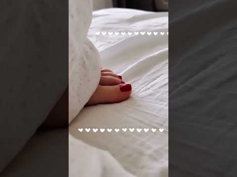Red Foot | Black Nail Paint | Natural Beauty | #shorts #shortsfeed #ytshorts #feet #foot #toes #toe