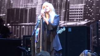 Fleetwood Mac "Gypsy" Chicago, IL 10-2-2014 chords