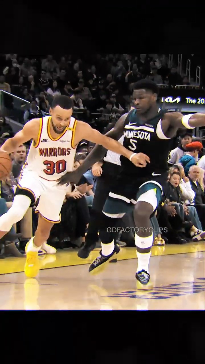 Curry \u0026 Edwards going at it AGAIN ??