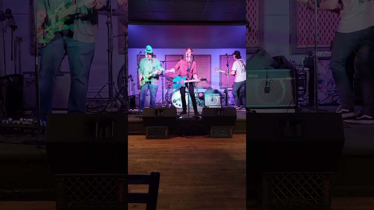 Pullstring Schooner Tavern, Minneapolis, MN 02/20/2025 #livemusic #pullstring Pullstring Schooner Tavern, Minneapolis, MN 02/20/2025 #livemusic #pullstring