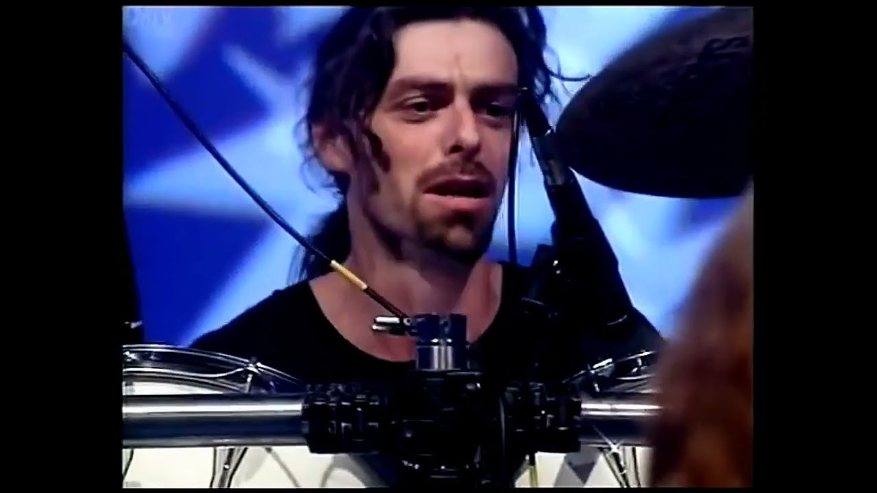 Rata Blanca - Ángeles de Acero (En vivo en CM, 1996)