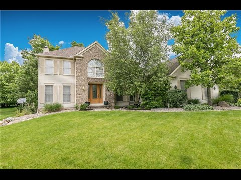 7598 Andover Lane, North Royalton, OH home video tour