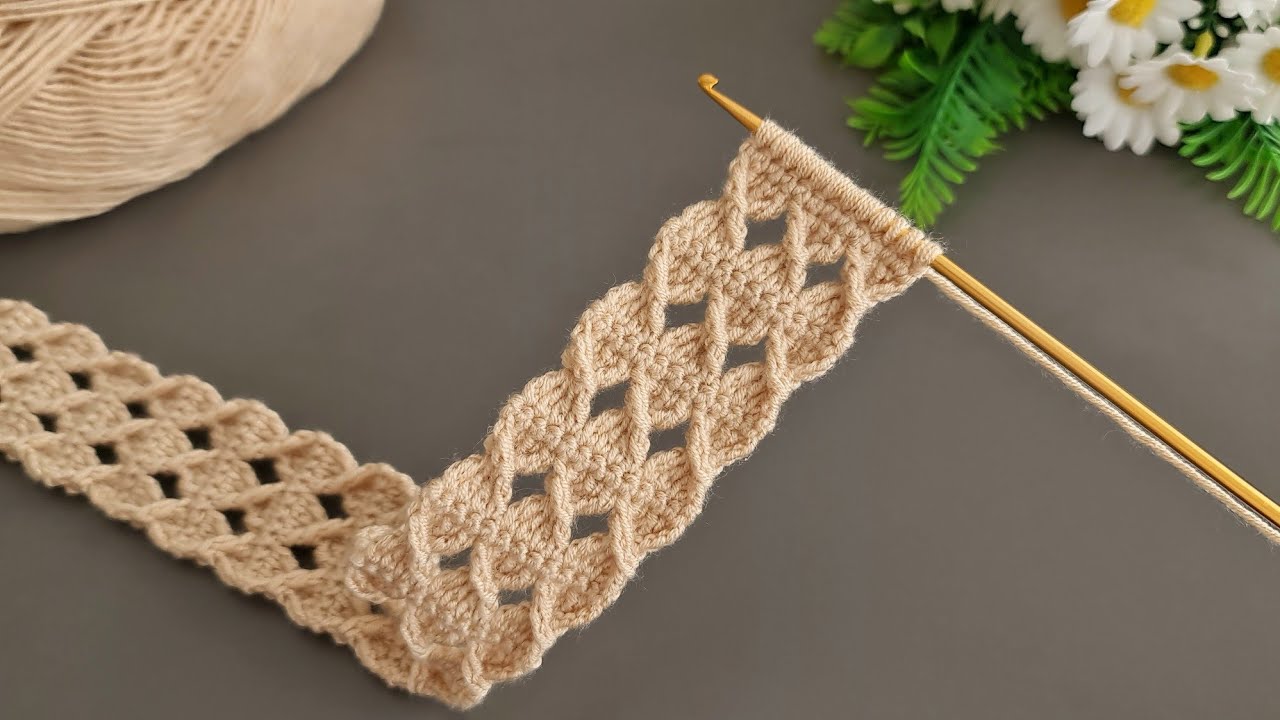 Wow!😇Amazing! sell as many as you can weave. Crochet gorgeous hairband. Belt, bag handle, hair band