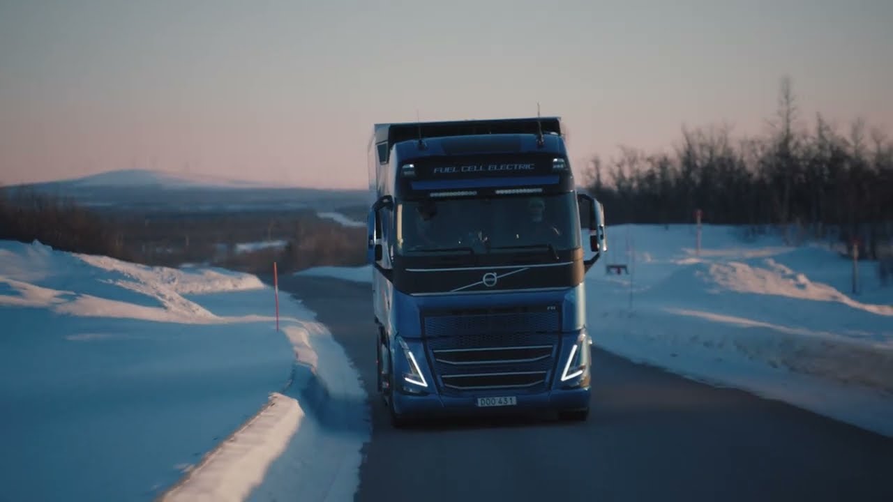Volvo Trucks - Test eines wasserstoffbetriebenen Elektro-Lkw in der Arktis