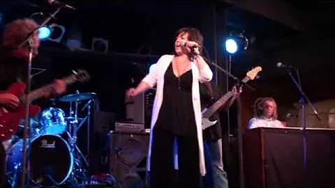 Suzanne Gitzi = Russell Marsland Band - Rockin for...