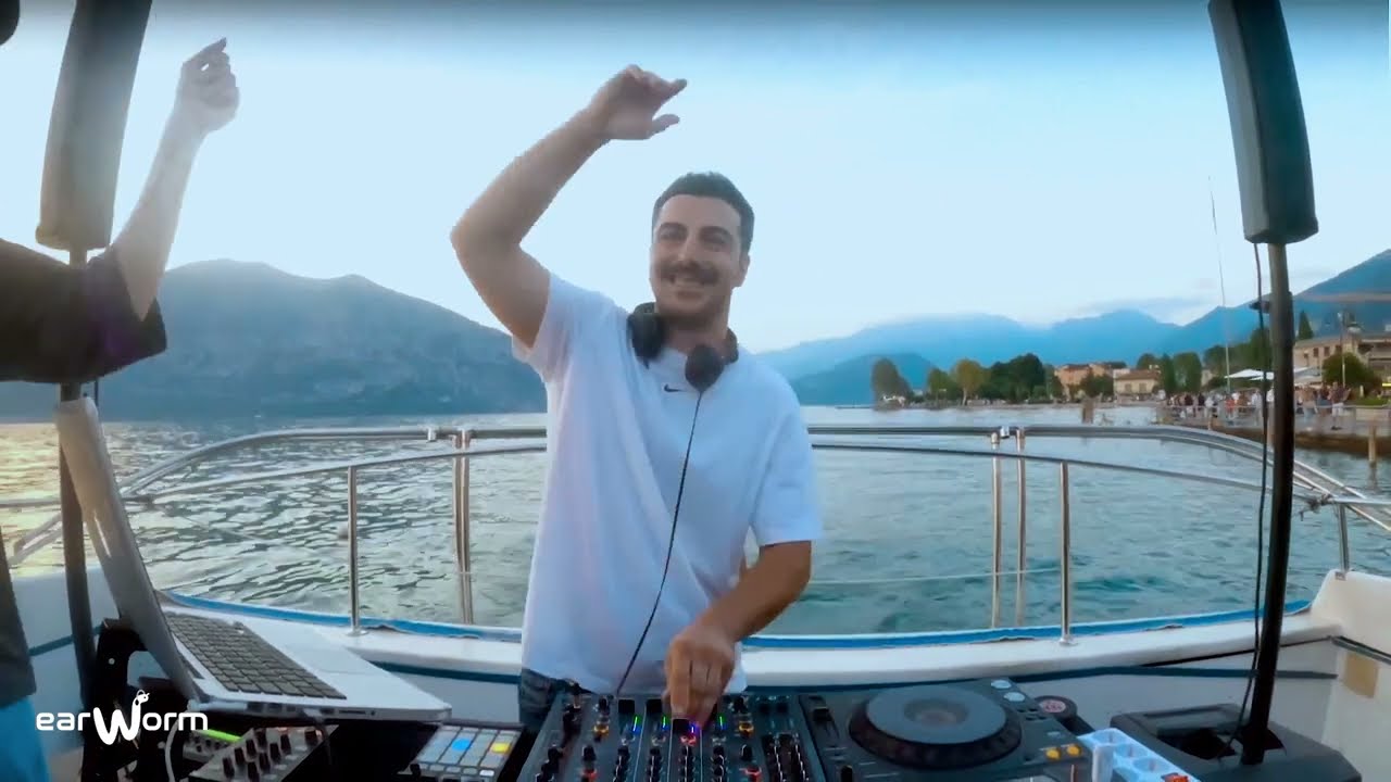 🌅 Mae at Boat Party: Lake Iseo 🇮🇹 | Earworm 🎶