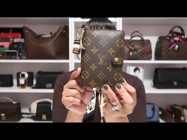 Please come check these beautiful Louis Vuitton items👜👠✨ We