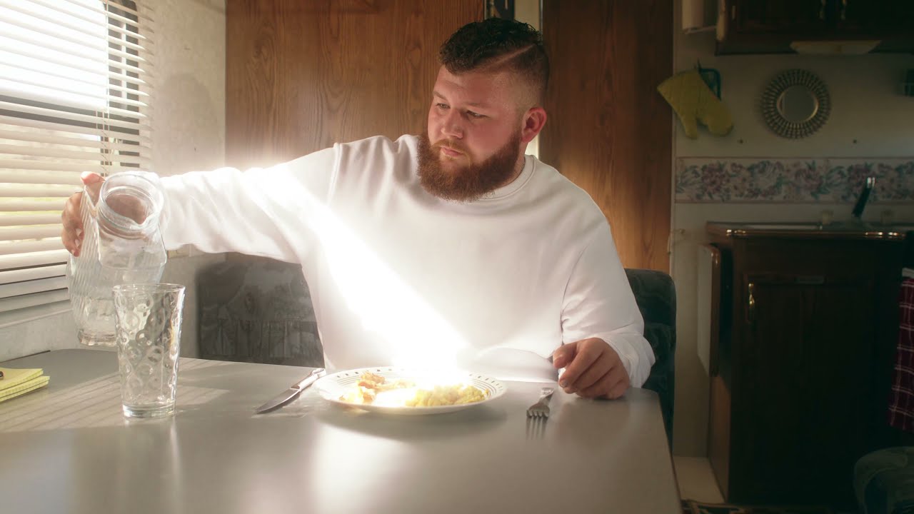Cherry Tree - Corey Hales (Official Video) adlı videoyu YouTube'da izle Cherry Tree - Corey Hales (Official Video) adlı videoyu YouTube'da izle