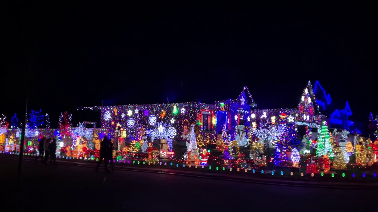 220 Songbird lane Ilderton ontario Christmas light YouTube