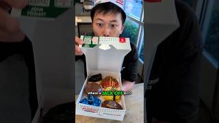 These HARRY POTTER DOUGHNUTS at Krispy Kreme have lots of MAGIC and sugar!! #dessert #doughnut