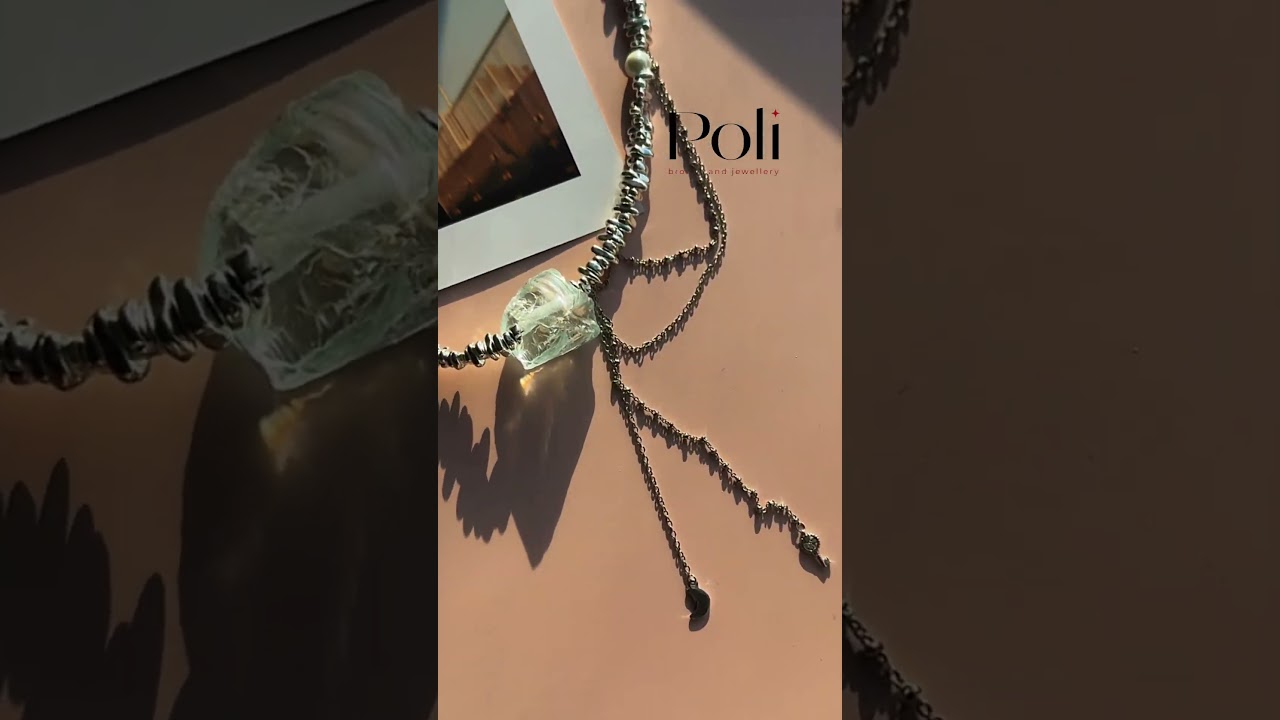 Колье из гематита с голубым кварцем 