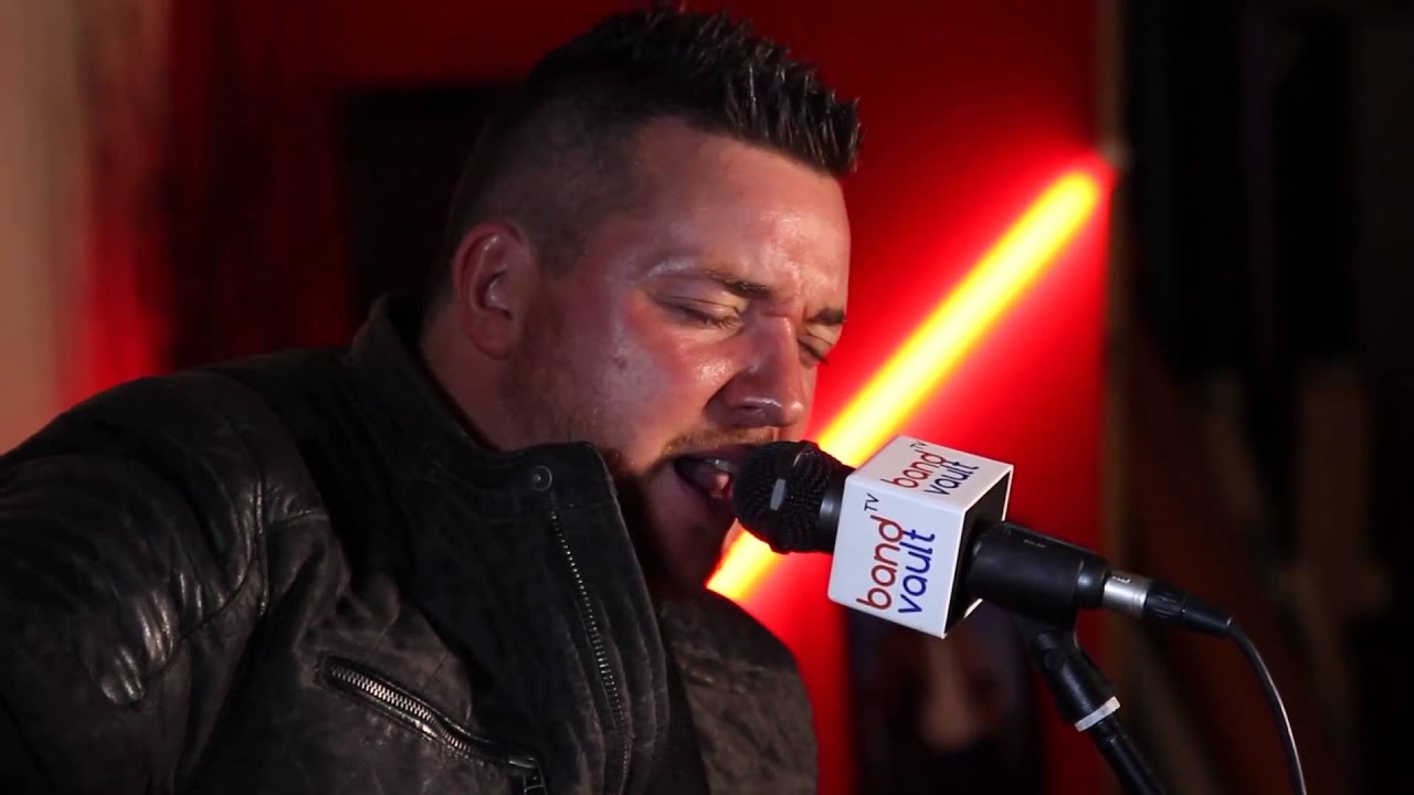 Purple Rose   Walking Miles In The Rain