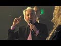 Benny Hinn sings "How Great Thou Art"