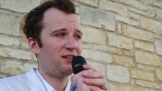 Warptv Presenta Entrevista Con Chris Baio, The New Yorker