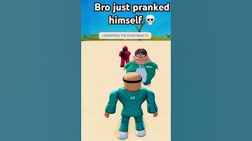 He pranked himself in Roblox Squid game 😂😂 #roblox #funny #squidgameroblox #squidgame #squidgame2