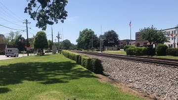 NS mixed freight with NS 7676 leading