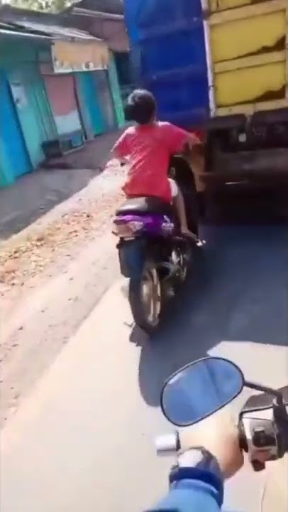 lah bocah ngapa ya #storywa #statusvideo #status #lucubanget #kocak #shortvideo #berandayt #like