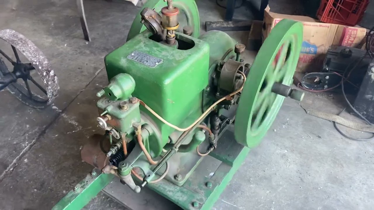 1 1/2 hp IHC M throttle governed engine YouTube