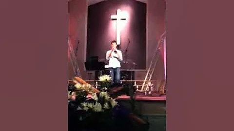 Sean Piatt playing Lord I Lift Your Name on High