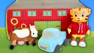 DANIEL TIGER Spielzeug Weiche Bauernhoftiere Lernvideo für Kinder screenshot 4