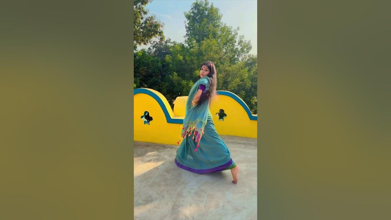 Amai Proshno Kore #dance #shreyasingha #shortsfeed #amaiproshnokore #bengali #bengalisong #shorts