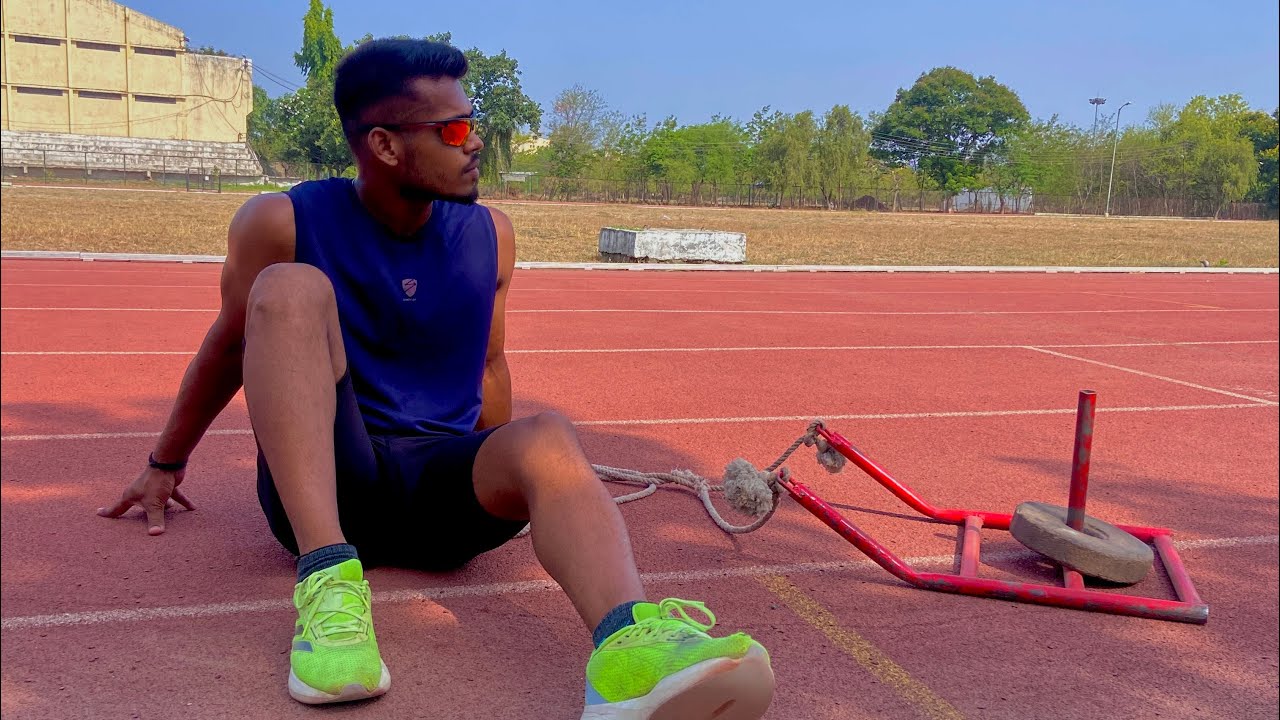 Explosive exercise for sprinter off season - YouTube