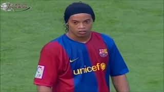 Ronaldinho vs Levante (29/04/2007)