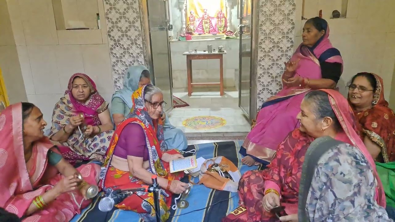 Kanha Sang Holi ke geet❤️🙏...@BhaktiBhajanRasOfficial #kanhaiya #holi #geet #radheyradhey #rasiya 