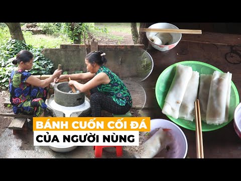 Video Lạ mắt với món bánh cuốn làm từ cối đá xay của người... - youtube