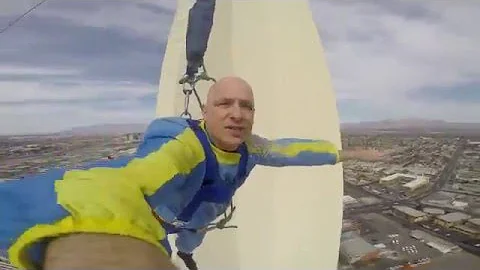 Watch Me Fall 855 Feet to Get Over Fear of Heights - Skyjump Las Vegas Stratosphere