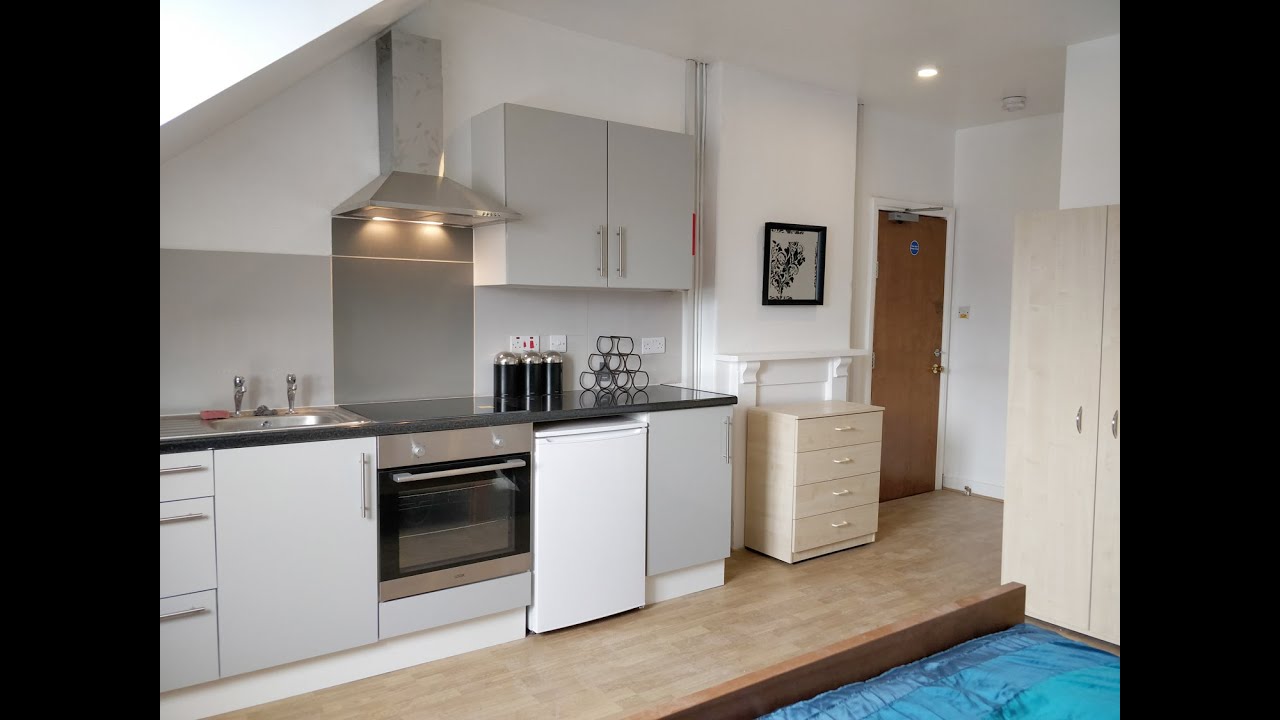 Studio 10, Comer Gardens YouTube