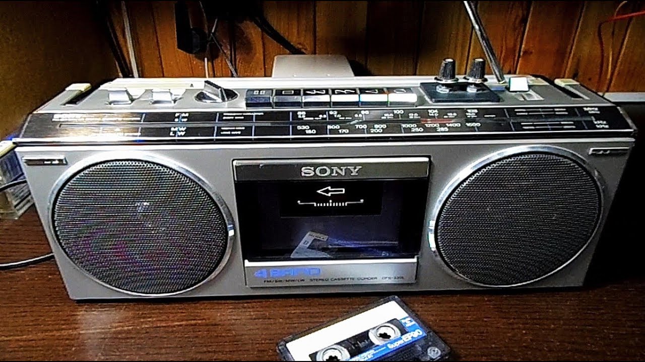Saved A Lovely Antique Cassette Radio Model SONY CFS208S From Dump
