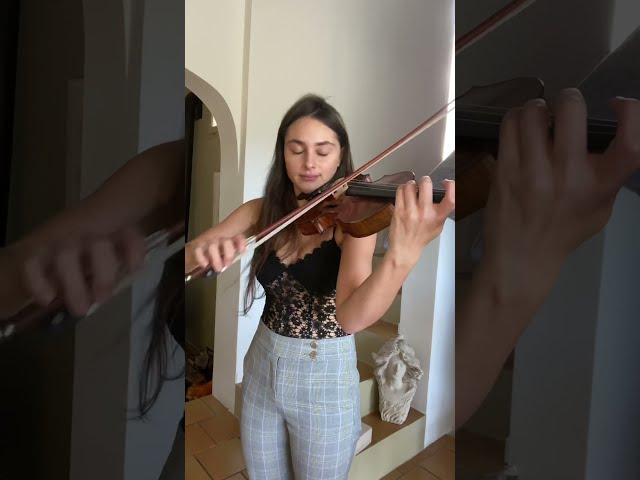 What people think is hard on the violin VS what is actually hard #Shorts class=