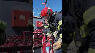 Corso incendi di idrocarburi e incendi in ambiente confinato