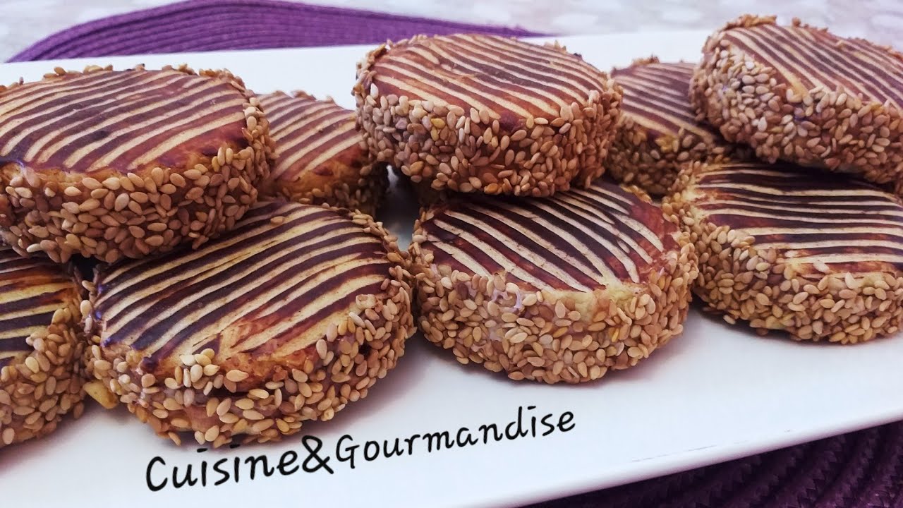 صابلي الدولار تاع زمان باضافة مكون عطالو بنة تهبل 👌