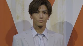 三代目JSB岩田剛典、全身“ルイ・ヴィトン”姿に「さわやかでファンシー」