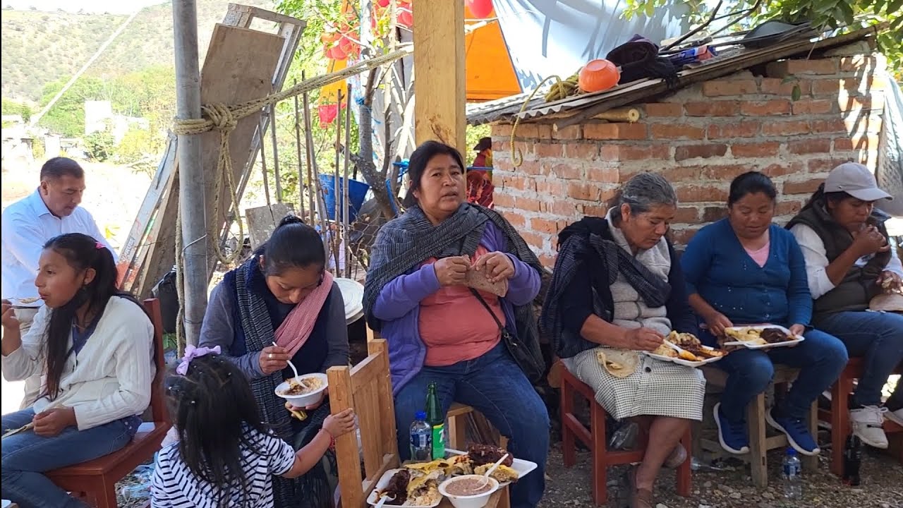 Comida y Música Tradicional de San Juan Mixtepec Juxtlahuaca Oaxaca ...