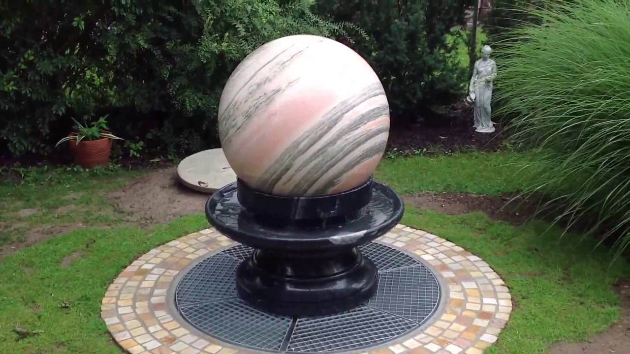 NATURSTEIN BRUNNEN,Kugelbrunnen Granit drehend