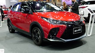 2023 Toyota Yaris Hatchback X Cross / In-Depth Walkaround Exterior & Interior