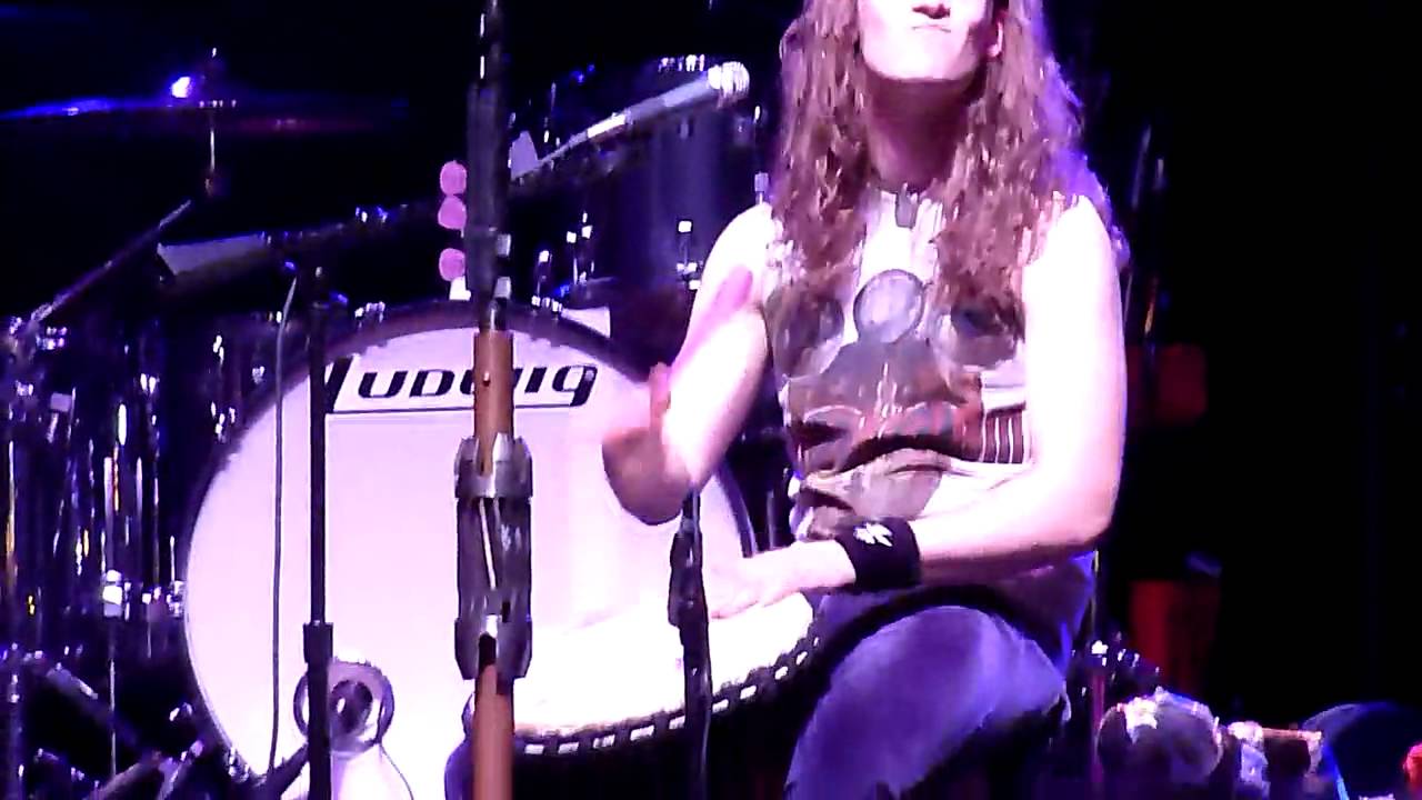 Watch I'm Not An Angel - Acoustic - Summerfest 2010 on YouTube Watch I'm Not An Angel - Acoustic - Summerfest 2010 on YouTube