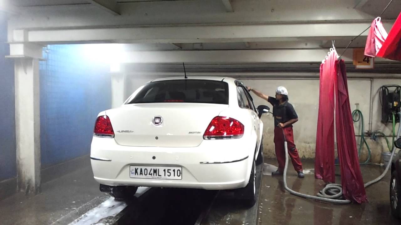 3M Car Care HSR Layout Bangalore - Foam Wash - Part 4 - Final Wash